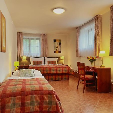 Penzion Karlštejn Zewnętrze zdjęcie