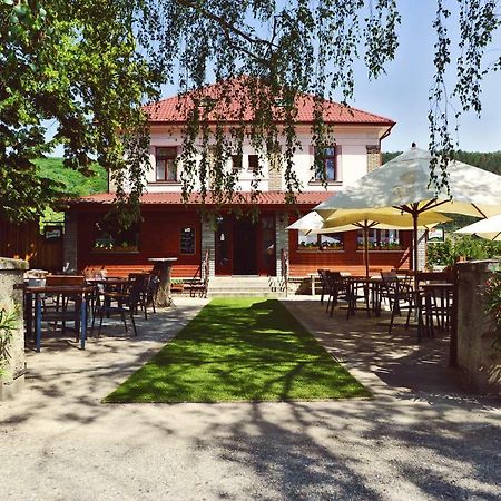 Penzion Karlštejn Zewnętrze zdjęcie